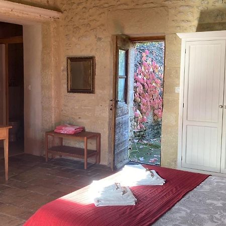 Mas De La Rivoire B&B Villevieille Zewnętrze zdjęcie