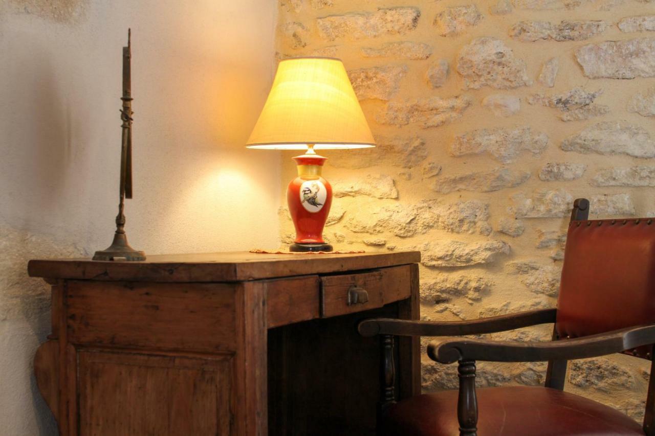Mas De La Rivoire B&B Villevieille Zewnętrze zdjęcie